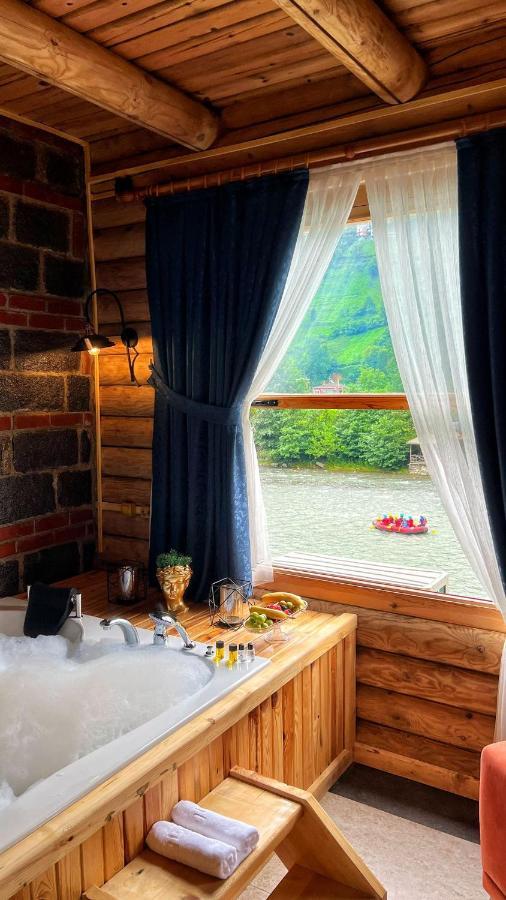 Heaven Vip Wooden Palace Bed and Breakfast Ardeşen Eksteriør billede